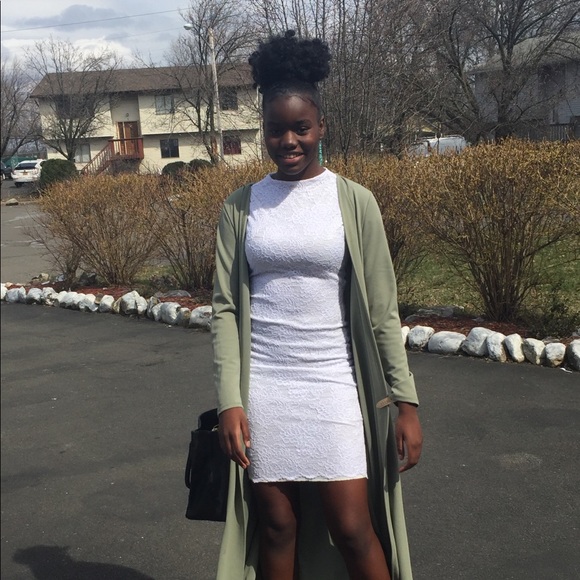 Meet your Posher, Samantha - Picture 1 of 1